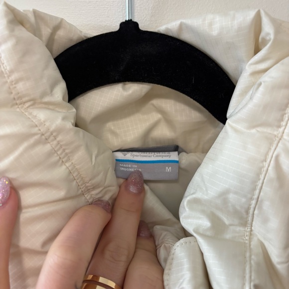 NWOT Columbia Women's Puffect Mid Vest - Picture 8 of 10